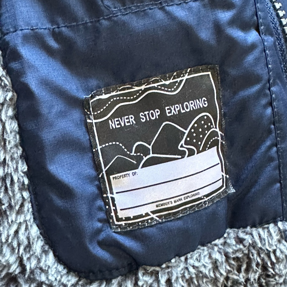 Cozy Puffer Jacket - Picture 5 of 6